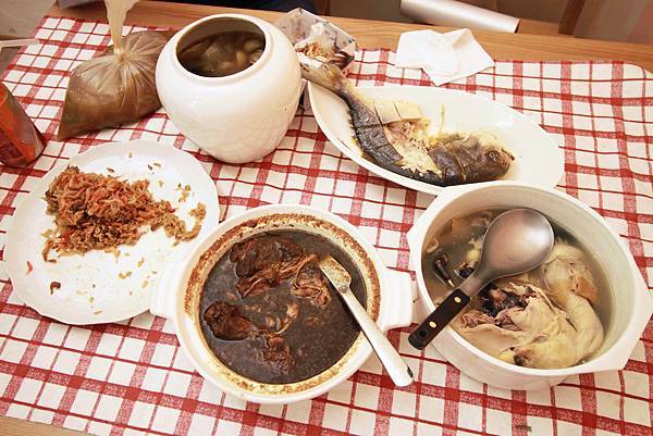 【宅配年菜】朱記臻品圍爐宴-過年輕鬆好料理