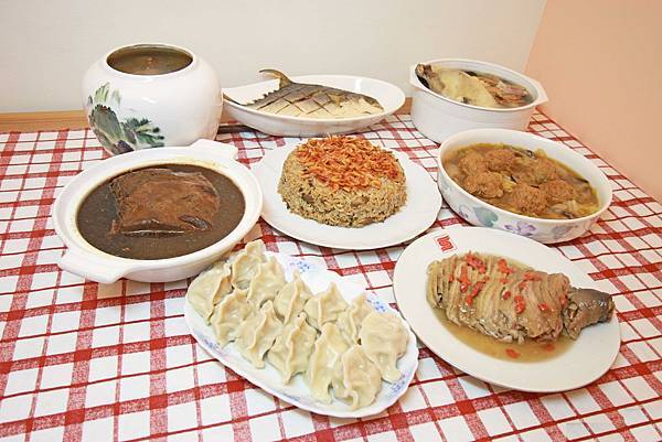 【宅配年菜】朱記臻品圍爐宴-過年輕鬆好料理