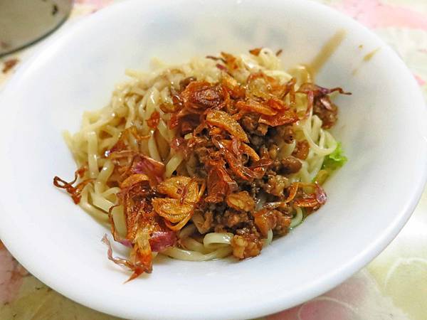 【台北萬華美食】24小時切仔麵店-南機場夜市黑白切 【台北萬華美食】24小時切仔麵店-南機場夜市黑白切