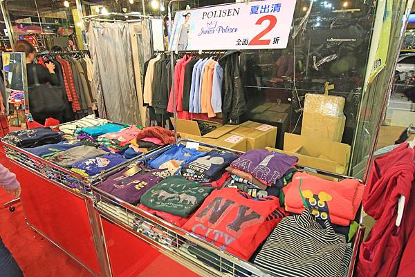 【台北童裝特賣會】儀大童裝年終廠拍特賣會，長袖、外套、羽絨外套……等，全面2.2折、3折、3.8折，今年台北最後一檔，品牌出清ELLE、SNOOPY......