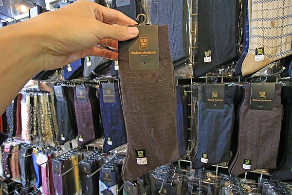 【台北童裝特賣會】儀大童裝年終廠拍特賣會，長袖、外套、羽絨外套……等，全面2.2折、3折、3.8折，今年台北最後一檔，品牌出清ELLE、SNOOPY......