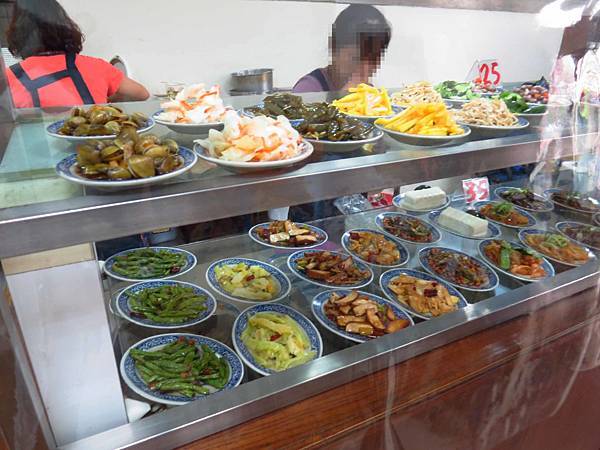 【桃園美食】一畝田拉麵水餃-CP值爆表酸菜白肉鍋