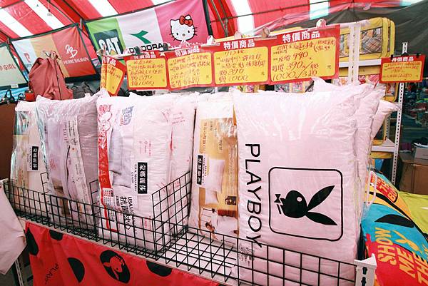 【清倉特賣會，全面３折起！！】Adidas、Nike、Puma、Kswiss數十種品牌，上百種款式品牌大出清，今年最後一檔，錯過就等明年，把握最後機會