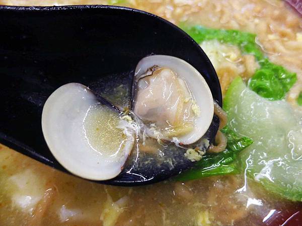 【桃園美食】霸子廣東粥-中藥湯頭熬煮的粥麵