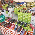 【林口特賣會】冬季上衣、發熱衣、長褲、防水厚外套、品牌鞋款、保暖衣物當季款式全面３折起！！