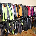 【林口特賣會】冬季上衣、發熱衣、長褲、防水厚外套、品牌鞋款、保暖衣物當季款式全面３折起！！