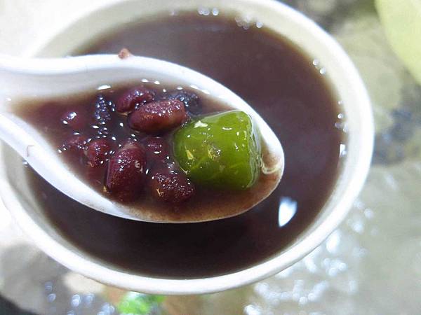 【新莊美食】福壽街紅豆湯-30元超便宜紅豆湯 【新莊美食】福壽街紅豆湯-30元超便宜紅豆湯