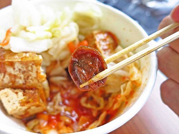 【桃園美食】寶山路臭豆腐-阿伯臭豆腐攤