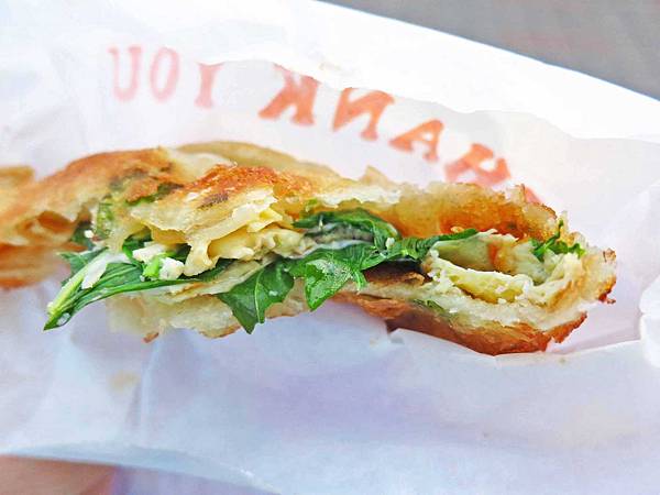 【三重美食】一品九層塔蔥油餅-228公園超人氣蔥油餅 【三重美食】一品九層塔蔥油餅-228公園超人氣蔥油餅