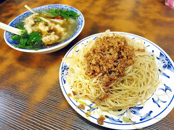 【台北萬華美食】正老牌魷魚平-好喝的魷魚羹湯 【台北萬華美食】正老牌魷魚平-好喝的魷魚羹湯