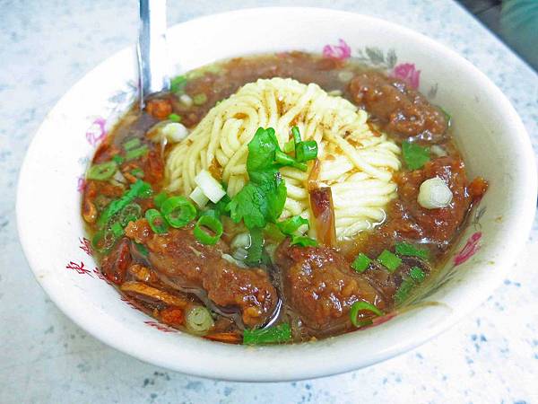 【台北萬華美食】豐原清水排骨麵-來自台中老街的好味道