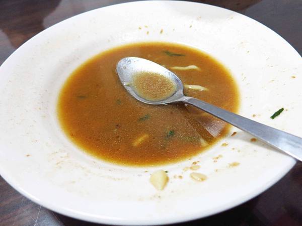 【三重美食】上味海產麵-滿滿食材的海鮮湯 【三重美食】上味海產麵-滿滿食材的海鮮湯