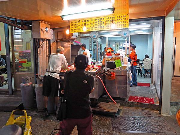 【三重美食】上味海產麵-滿滿食材的海鮮湯