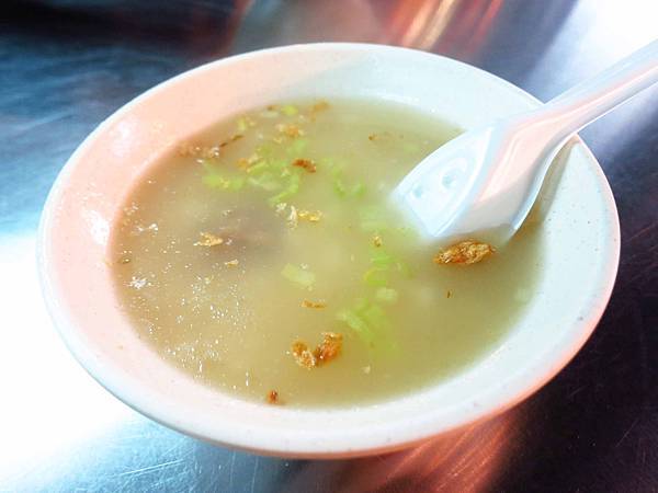 【台北萬華美食】大胖肉粥-15元超便宜銅板美食 【台北萬華美食】大胖肉粥-15元超便宜銅板美食
