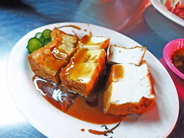 【台北萬華美食】大胖肉粥-15元超便宜銅板美食