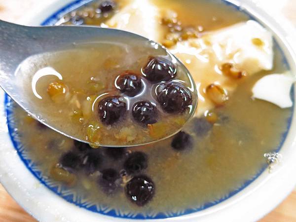 【三重美食】稅捐處豆花-巷弄豆花粉圓店 【三重美食】稅捐處豆花-巷弄豆花粉圓店