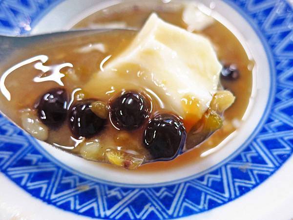 【三重美食】稅捐處豆花-巷弄豆花粉圓店