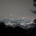 【台北旅遊】瓊仔湖登山步道-台北美麗夜景、約會聖地最佳選擇