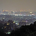 【台北旅遊】瓊仔湖登山步道-台北美麗夜景、約會聖地最佳選擇