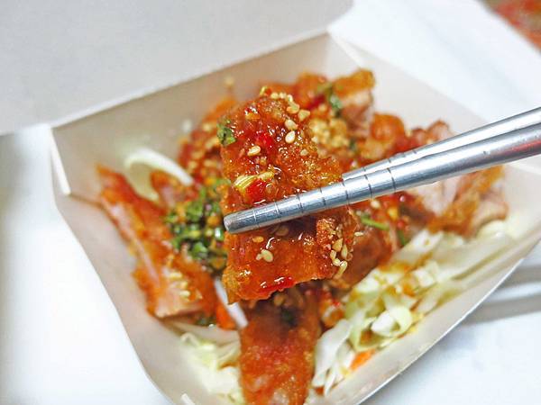 【新莊美食】化成路椒麻雞便當-60元便當店