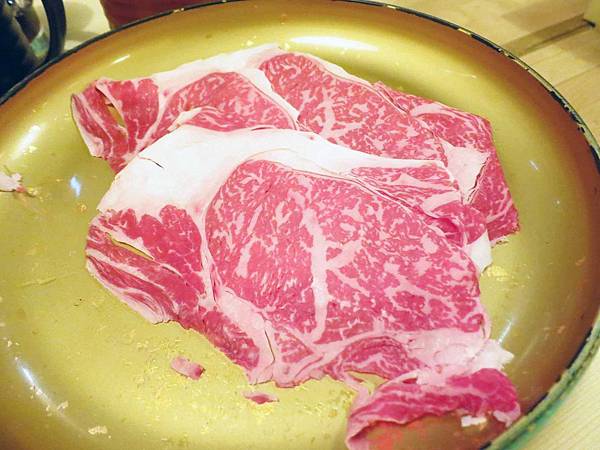 【大阪京都自由行】祇園牛禅-比臉大的黑毛和牛吃到飽