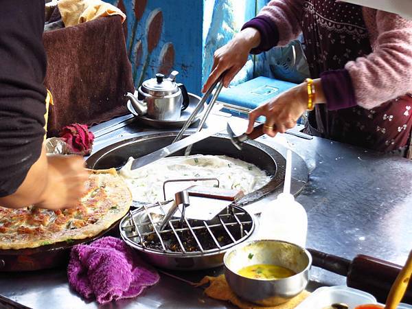 【三重美食】陳記蔥油餅-重新路上的人氣蔥油餅