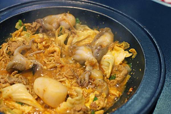 【新莊餐廳】劉震川日韓大食館-韓式料理火烤兩吃個人火鍋