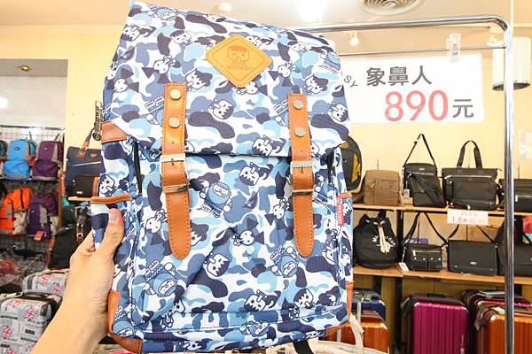 【英國品牌結束代理全面１折起！！】防水、防風、透氣、抗UV、三層可拆登山等級外套、時尚格子襯衫，全面出清大特賣，下殺不到千元，年末最後一檔