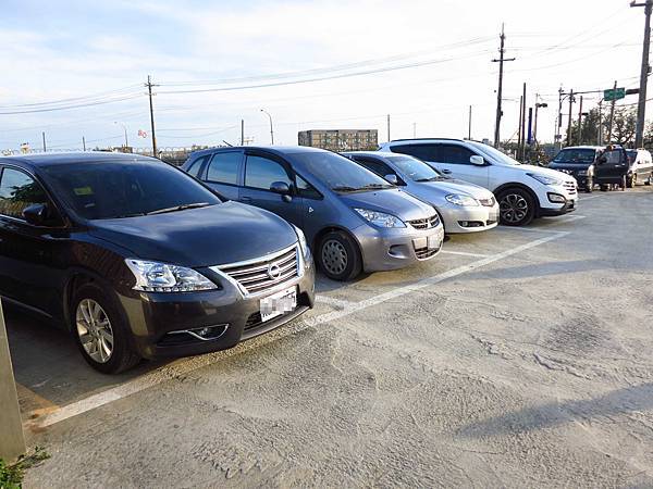 【桃園餐廳】第三航廈咖啡店-坐著喝咖啡也能看到飛機 【桃園餐廳】第三航廈咖啡店-坐著喝咖啡也能看到飛機