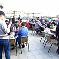 【桃園餐廳】第三航廈咖啡店-坐著喝咖啡也能看到飛機
