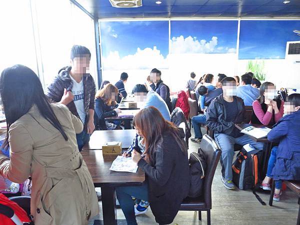 【桃園餐廳】第三航廈咖啡店-坐著喝咖啡也能看到飛機