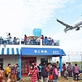 【桃園餐廳】第三航廈咖啡店-坐著喝咖啡也能看到飛機