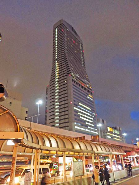 【大阪旅遊】大阪海灣巨塔酒店-50樓俯看大阪的美麗夜景