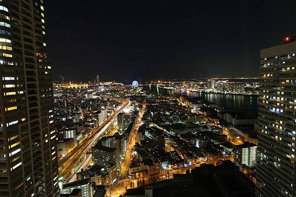 【大阪旅遊】大阪海灣巨塔酒店-50樓俯看大阪的美麗夜景