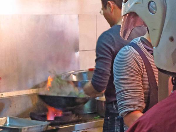 【新莊美食】真吳記鴨莊-下雨天外帶在家品嚐最佳美食