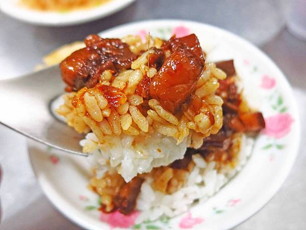 【板橋美食】阿華肉羹-不勾欠的肉羹湯