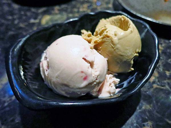 【台北火鍋】海底撈-現場變臉、手工現拉麵的四川麻辣火鍋店