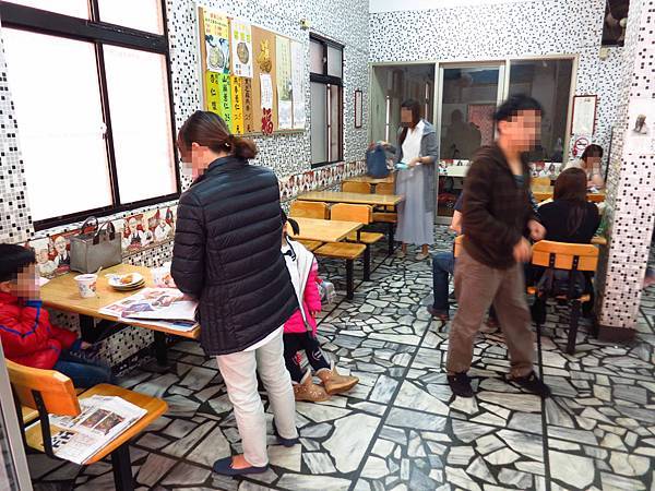 【蘆洲美食】香雞莊早餐店-獨創香雞排三明治口味