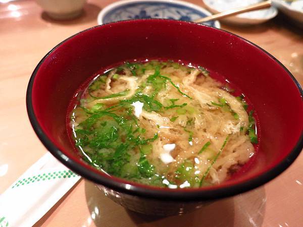 【東京美食】新宿割烹中嶋-不到1000円也能吃到米其林餐廳