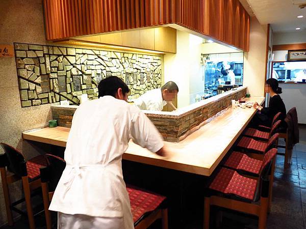 【東京美食】新宿割烹中嶋-不到1000円也能吃到米其林餐廳