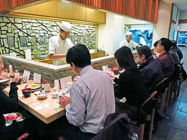 【東京美食】新宿割烹中嶋-不到1000円也能吃到米其林餐廳