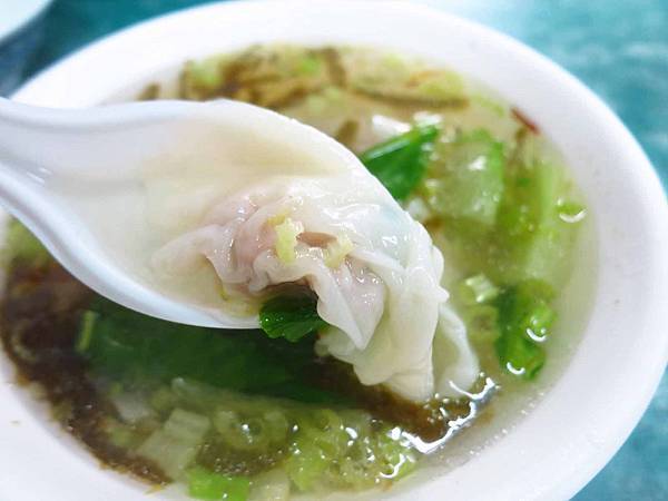 【桃園美食】丸朝牛肉麵-超大份量羊肉羹麵