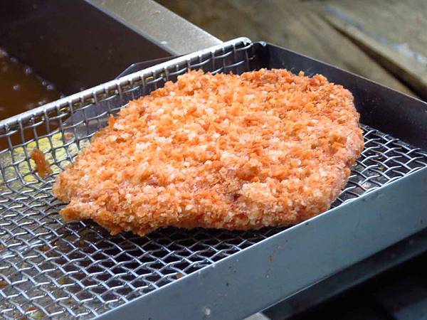 【蘆洲美食】焗烤豬扒飯-份量大的炸豬排炒飯