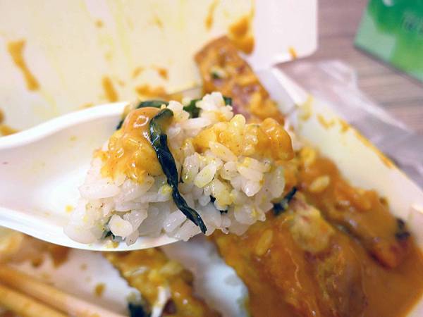 【蘆洲美食】焗烤豬扒飯-份量大的炸豬排炒飯