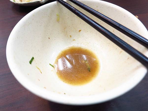 【中和美食】濠記食坊-麻而不辣的特殊紅油抄手