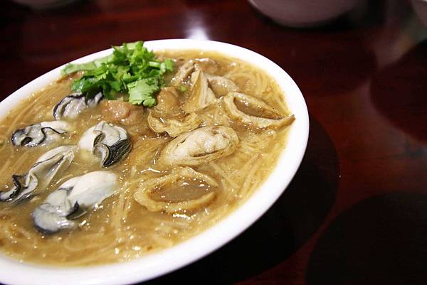 【桃園美食】郭記腸蚵麵線-中正路推薦小吃、現炸臭豆腐、雞排