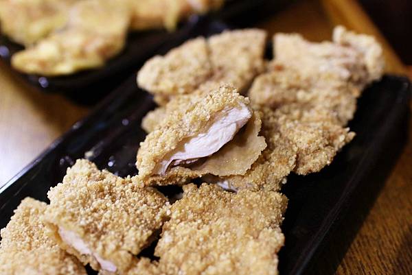 【桃園美食】郭記腸蚵麵線-中正路推薦小吃、現炸臭豆腐、雞排