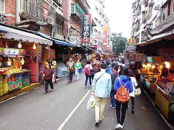 【台北旅遊】淡水老街、漁人碼頭、八裡一日遊