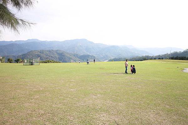 【台北旅遊】木柵福德坑親子滑草、深坑老街一日遊