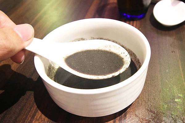 【台北餐廳】潮坊港式料理吃到飽-核彈級的威力